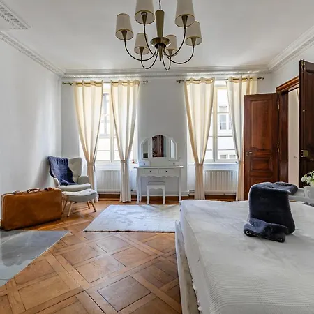 Petit Arc En Ciel Apartment Strasbourg Exterior photo